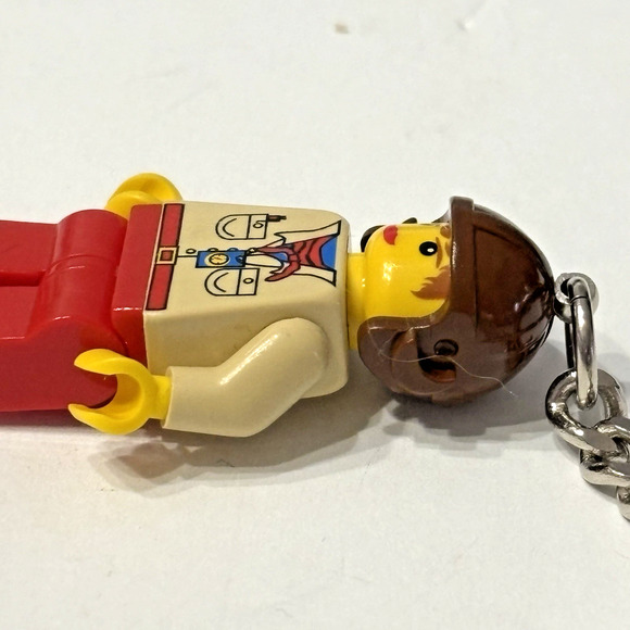 Vtg Lego Minifigure Adventurers Orient Expedition Pippin Reed Helmet Key Chain - Picture 6 of 10